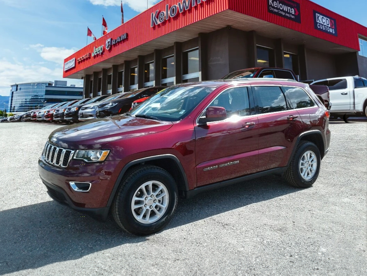 2018 Jeep Grand Cherokee 4X4!! LIKE NEW!! LOW KMS!! LUXURY AND MORE!!