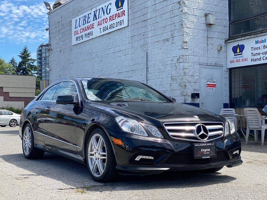 2011 Mercedes-Benz E-Class PREMIUM | Super clean | Low mileage | FREE warrant