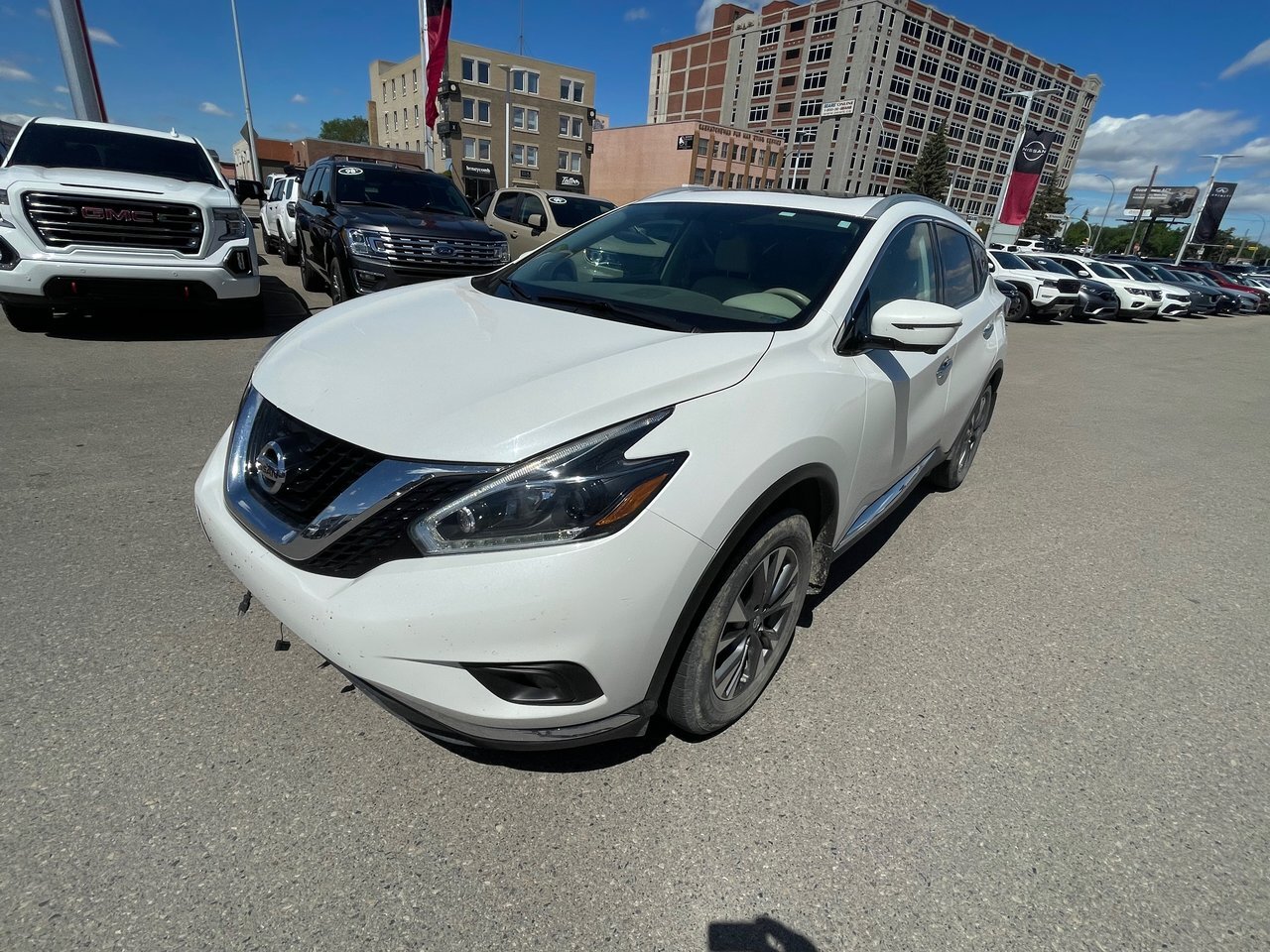 2018 Nissan Murano SL - Local Trade - Low KMs Moonroof, Leather, Remo