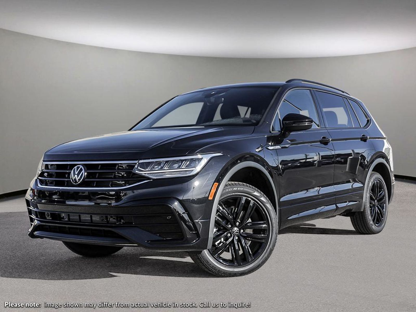 2024 Volkswagen Tiguan Comfortline R-Line Black Edition