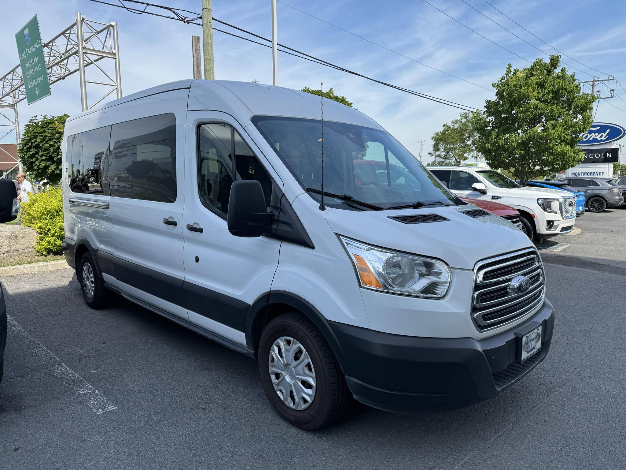 2019 Ford Transit Passenger Wagon 14 PASSAGERS INSPECTION FAIT * 