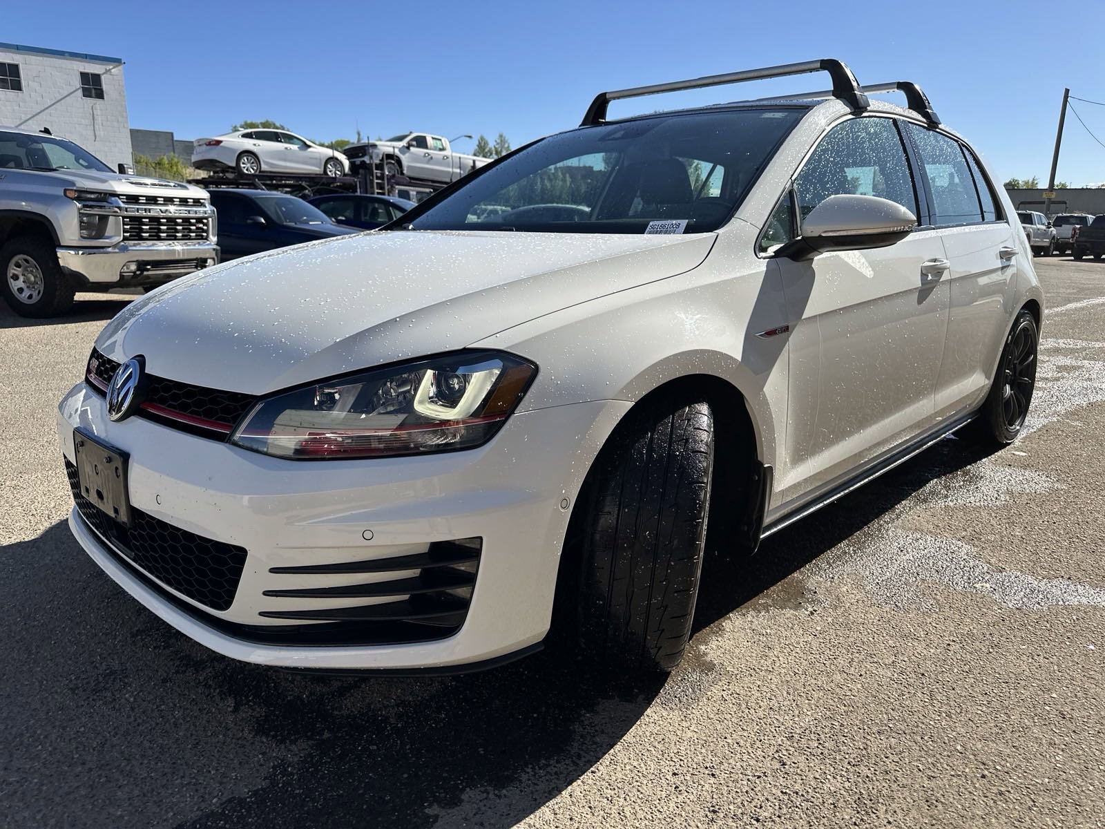 2016 Volkswagen Golf GTI | SUNROOF | PARK ASSIST | LEATHER