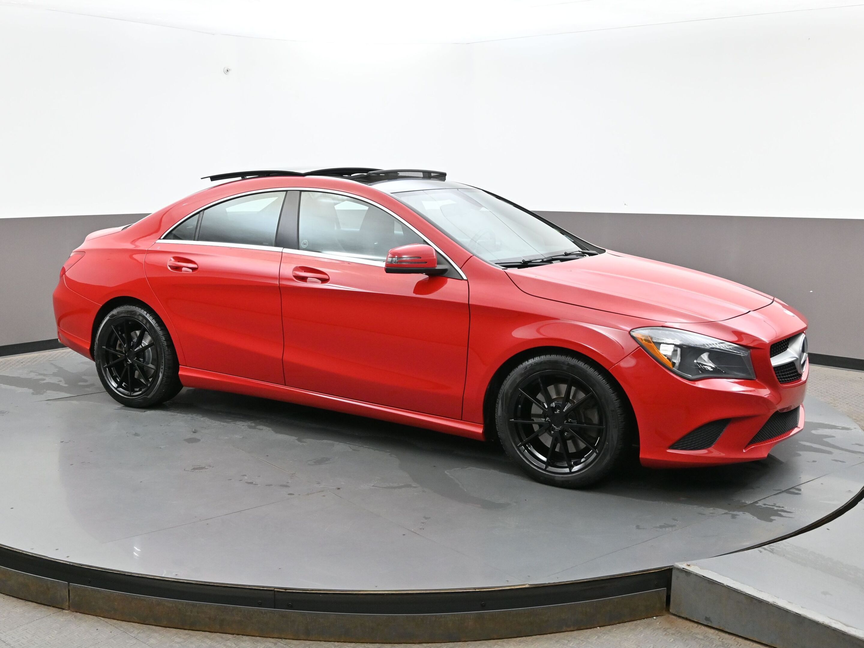 2016 Mercedes-Benz CLA 250 4MATIC PREMIUM PACKAGE, PANORAMIC MOONROOF, BL
