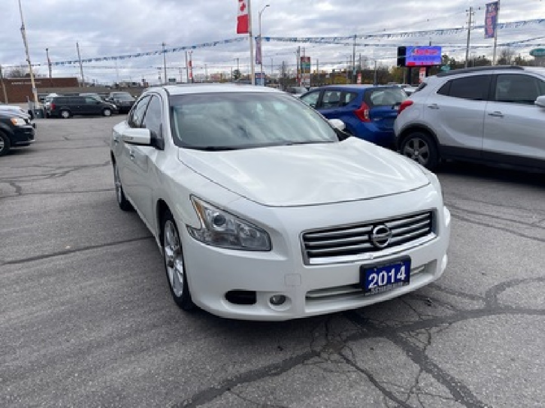2014 Nissan Maxima LEATHER SUNROOF HEATED SEATS WE FINANCE ALL CREDIT