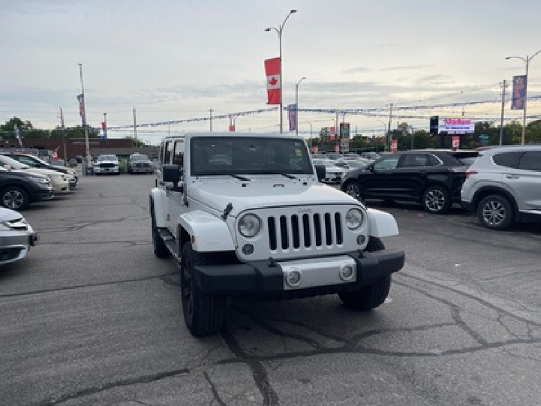 2014 Jeep WRANGLER UNLIMITED MINT CONDITION FULLY LOADED! WE FINANCE ALL CREDIT