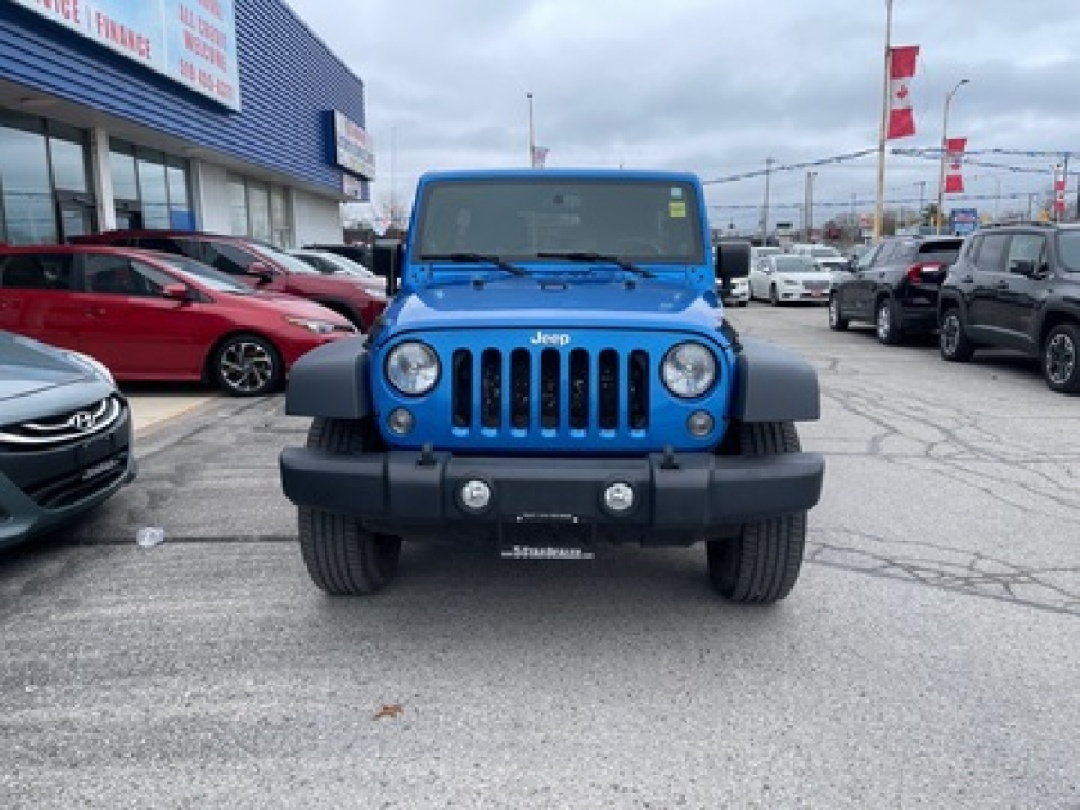 2014 Jeep WRANGLER UNLIMITED 2TOPS $6000 factory options WE FINANCE ALL CREDIT