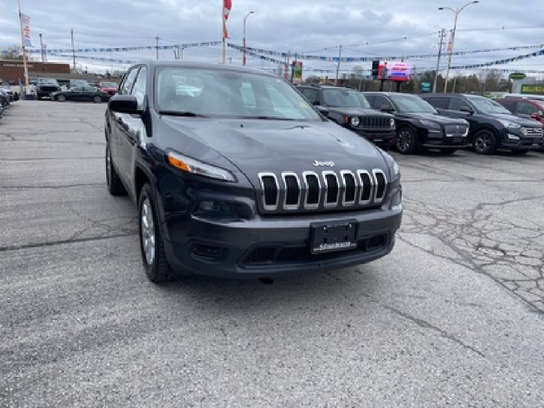 2014 Jeep Cherokee 4WD 4dr Sport CLEAN MUST SEE WE FINANCE ALL CREDIT