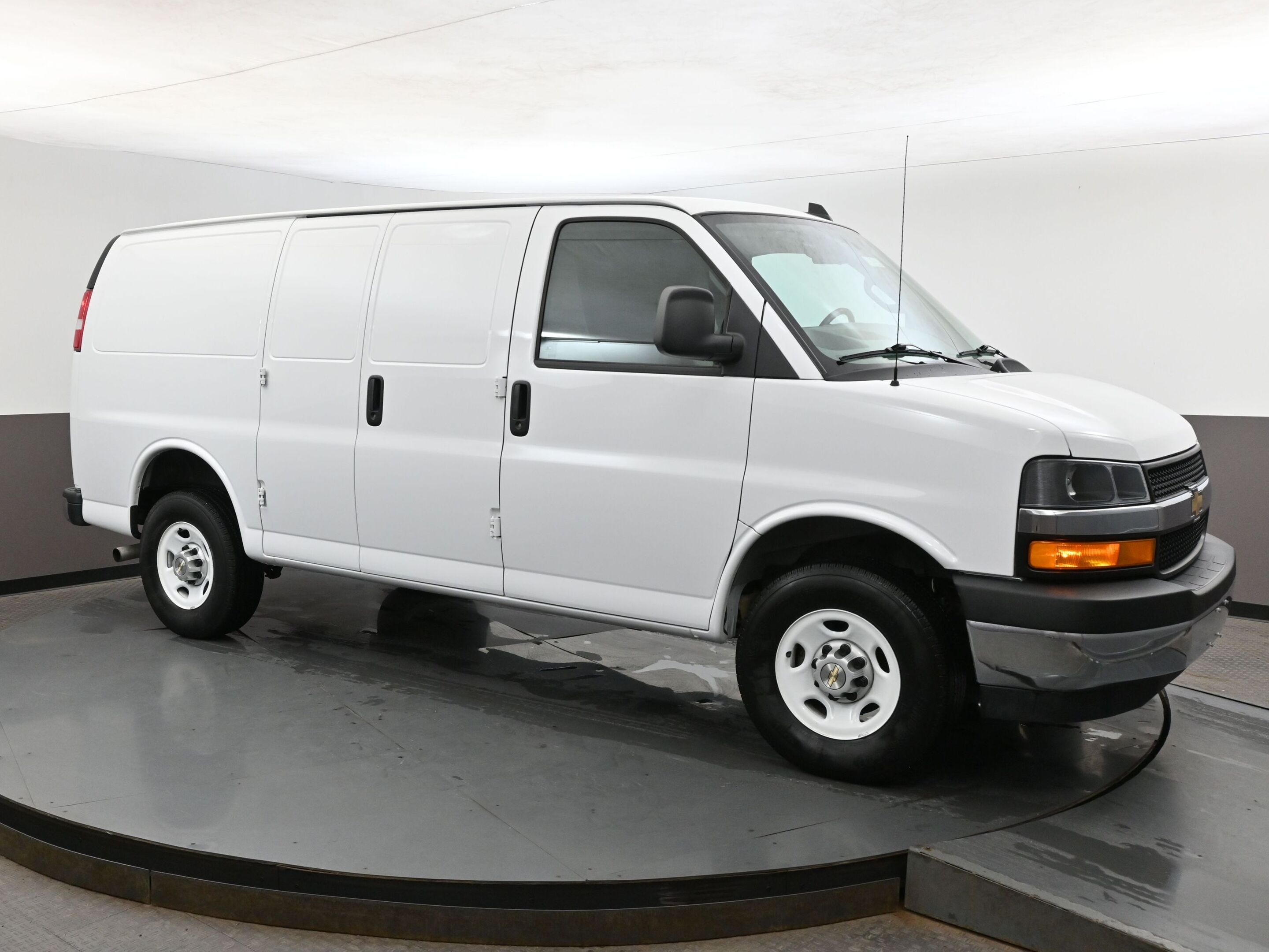 2023 Chevrolet Express TEXT 902-200-4475 FOR MORE INFO.