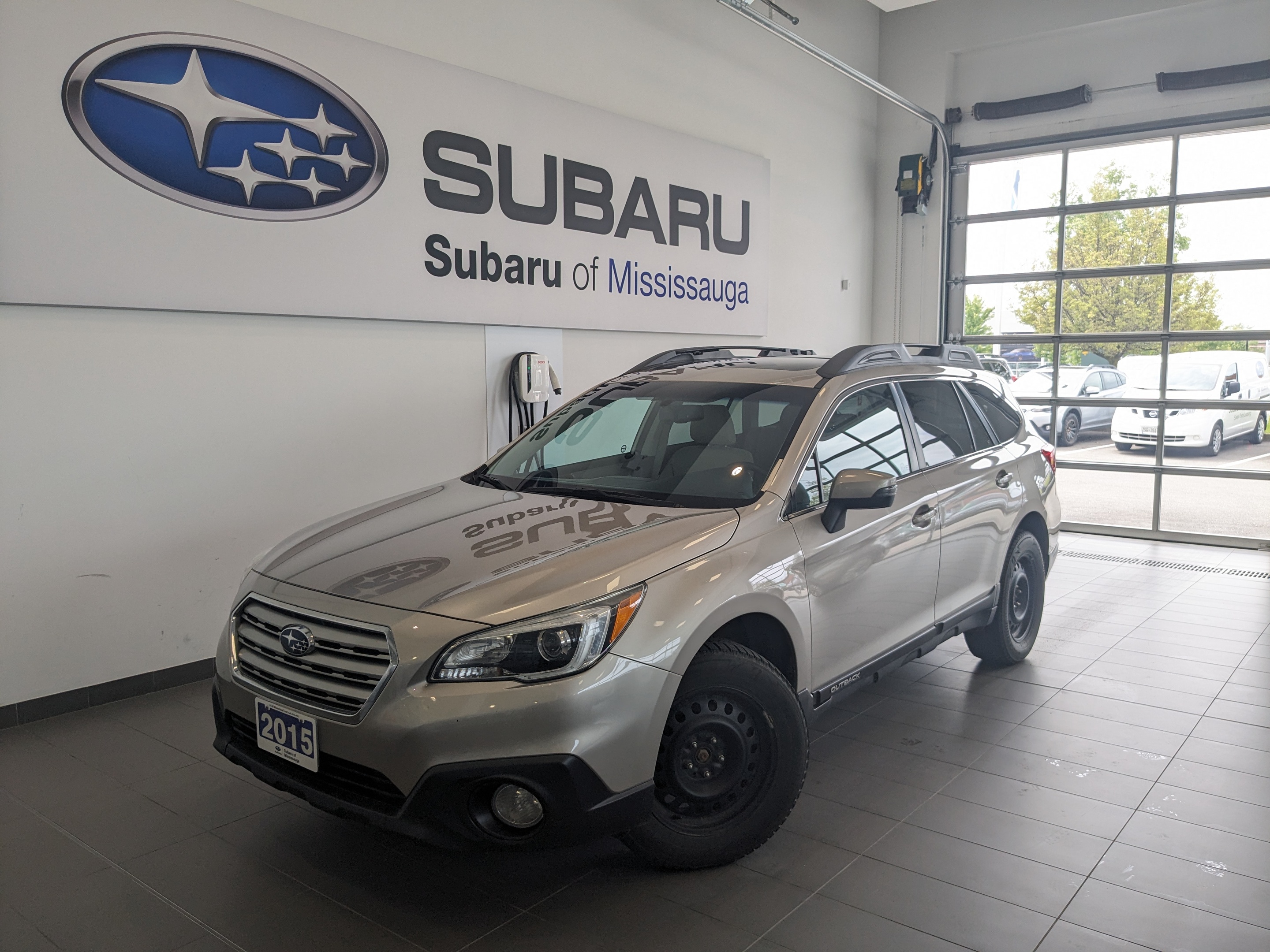 2015 Subaru Outback SUNROOF | 2 SETS OF TIRES | SOLD ASIS |DRIVES WELL