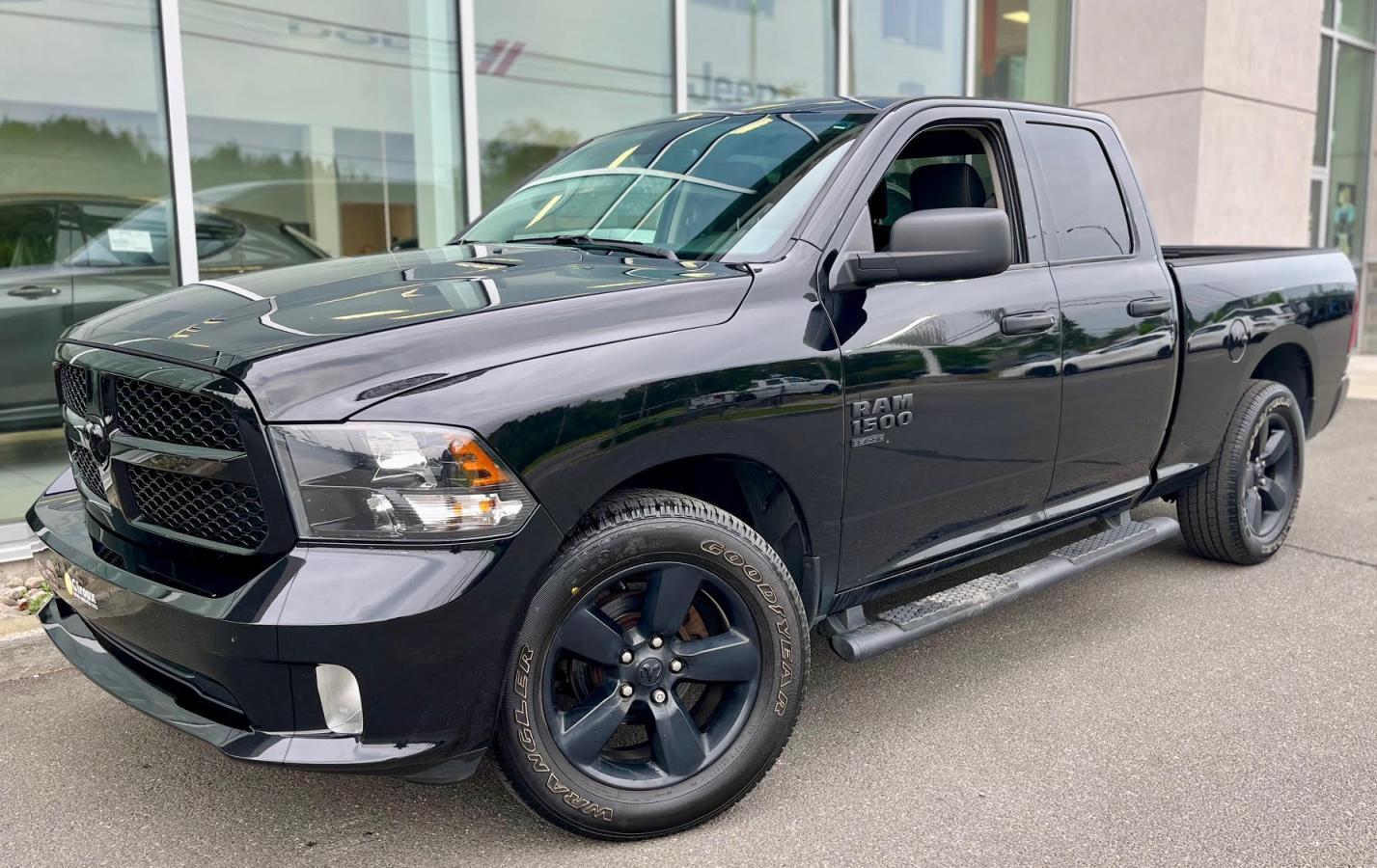2021 Ram 1500 Classic EXPRESS 4X4 / NOUVEL ARRIVAGE !