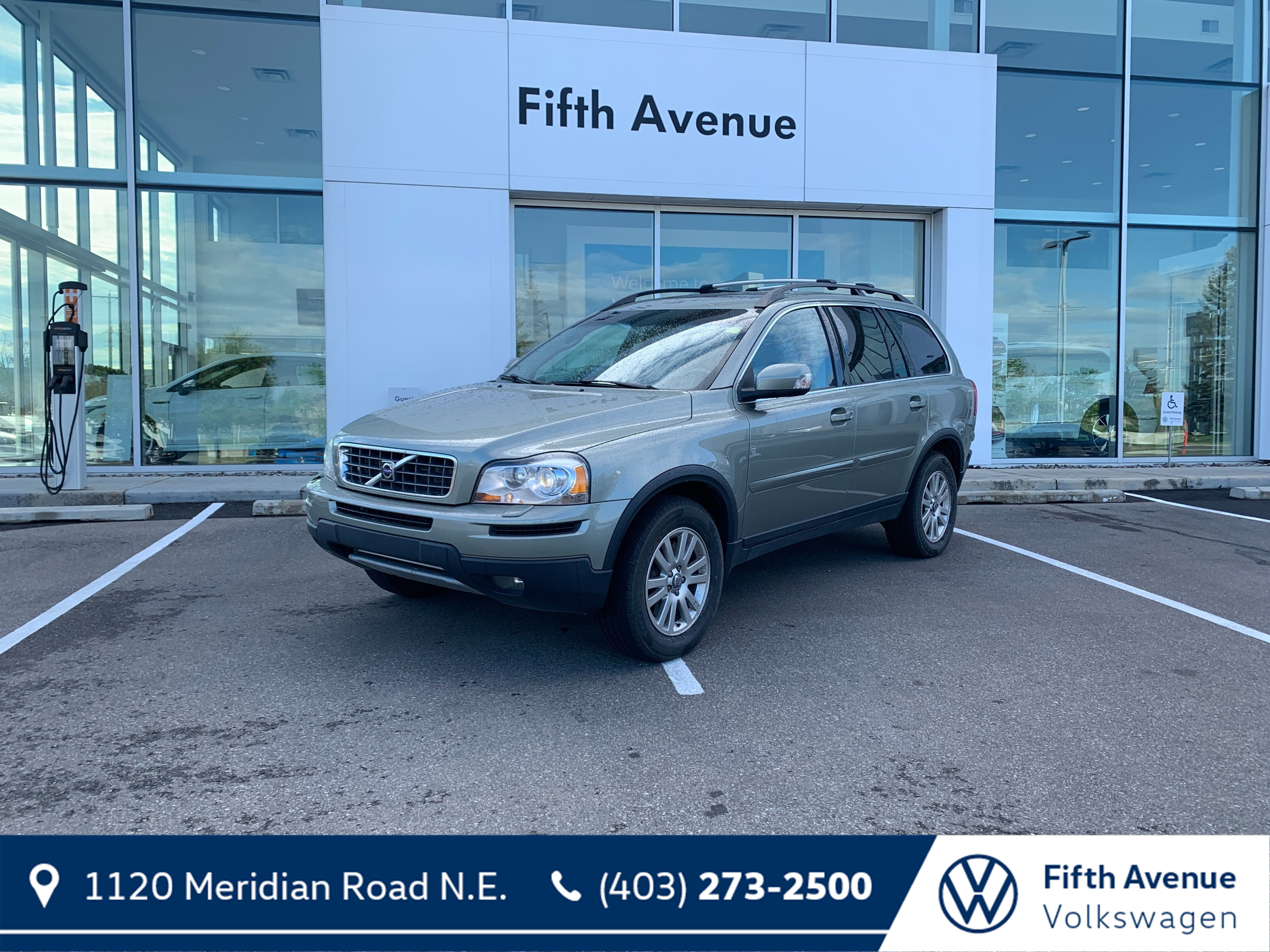 2008 Volvo XC90 AWD I6cyl 7-Seat + New Tires- ODO in Miles