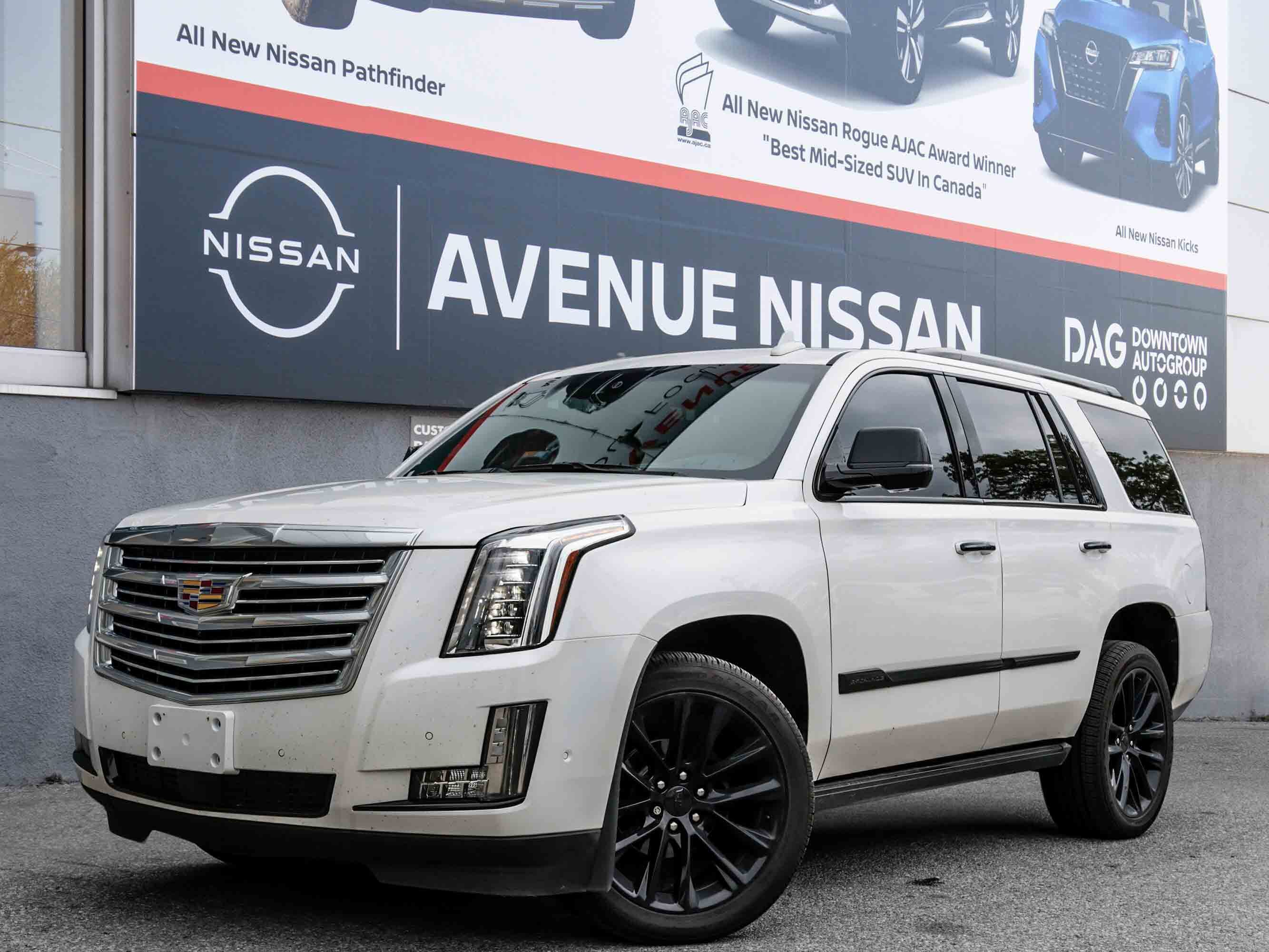 2020 Cadillac Escalade PLATINUM, LOW KM'S, POWER RUNNING BOARDS