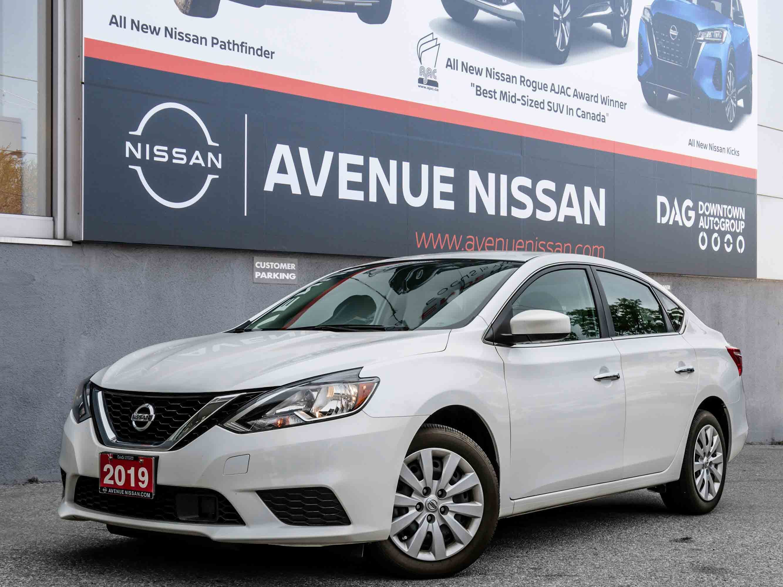 2019 Nissan Sentra LOW LOW LOW KM'S, NISSAN CPO, ONE OWNER!!