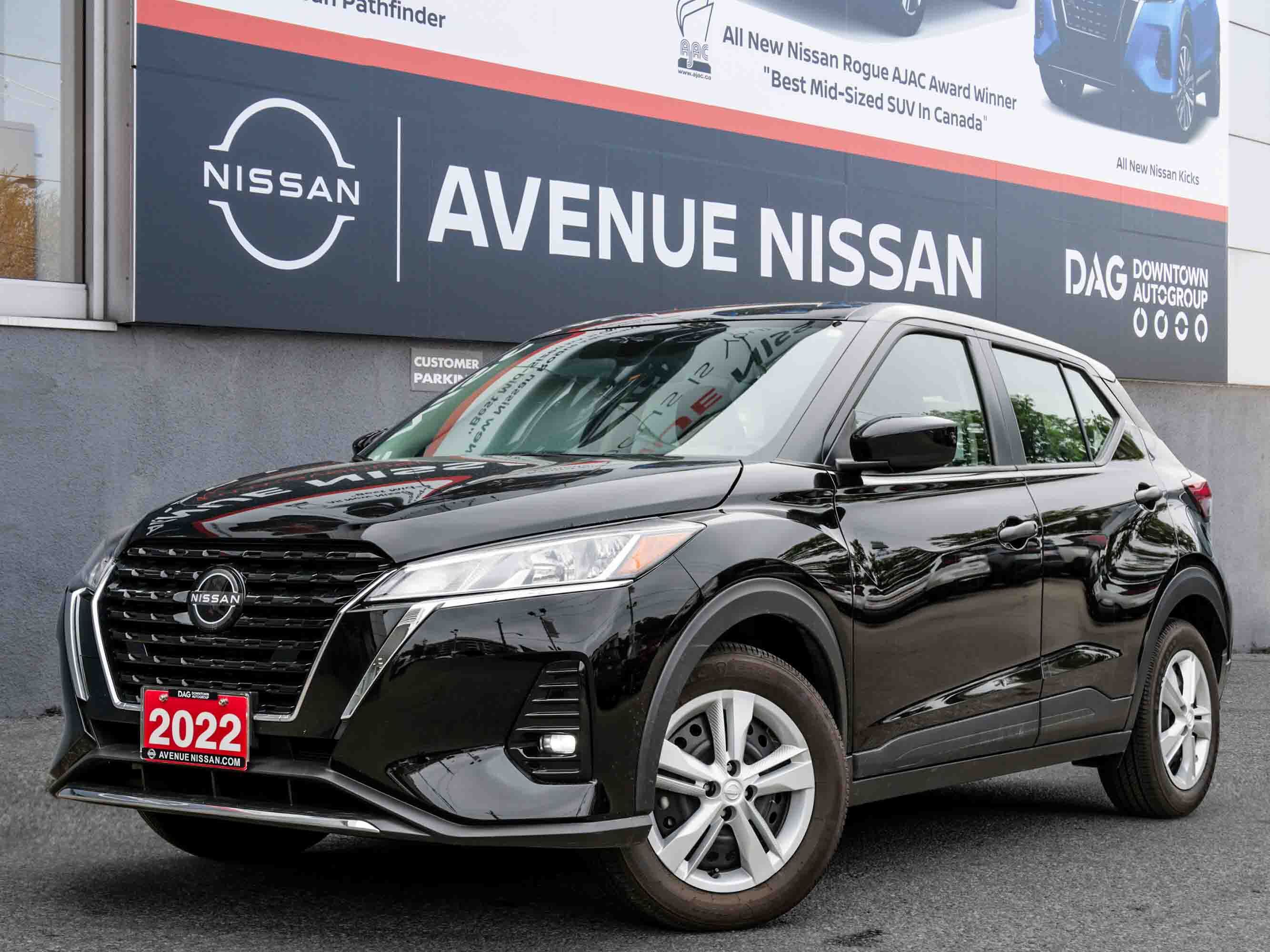 2022 Nissan Kicks LOW KM'S, ACCIDENT FREE, NISSAN CPO, ONE OWNER!!
