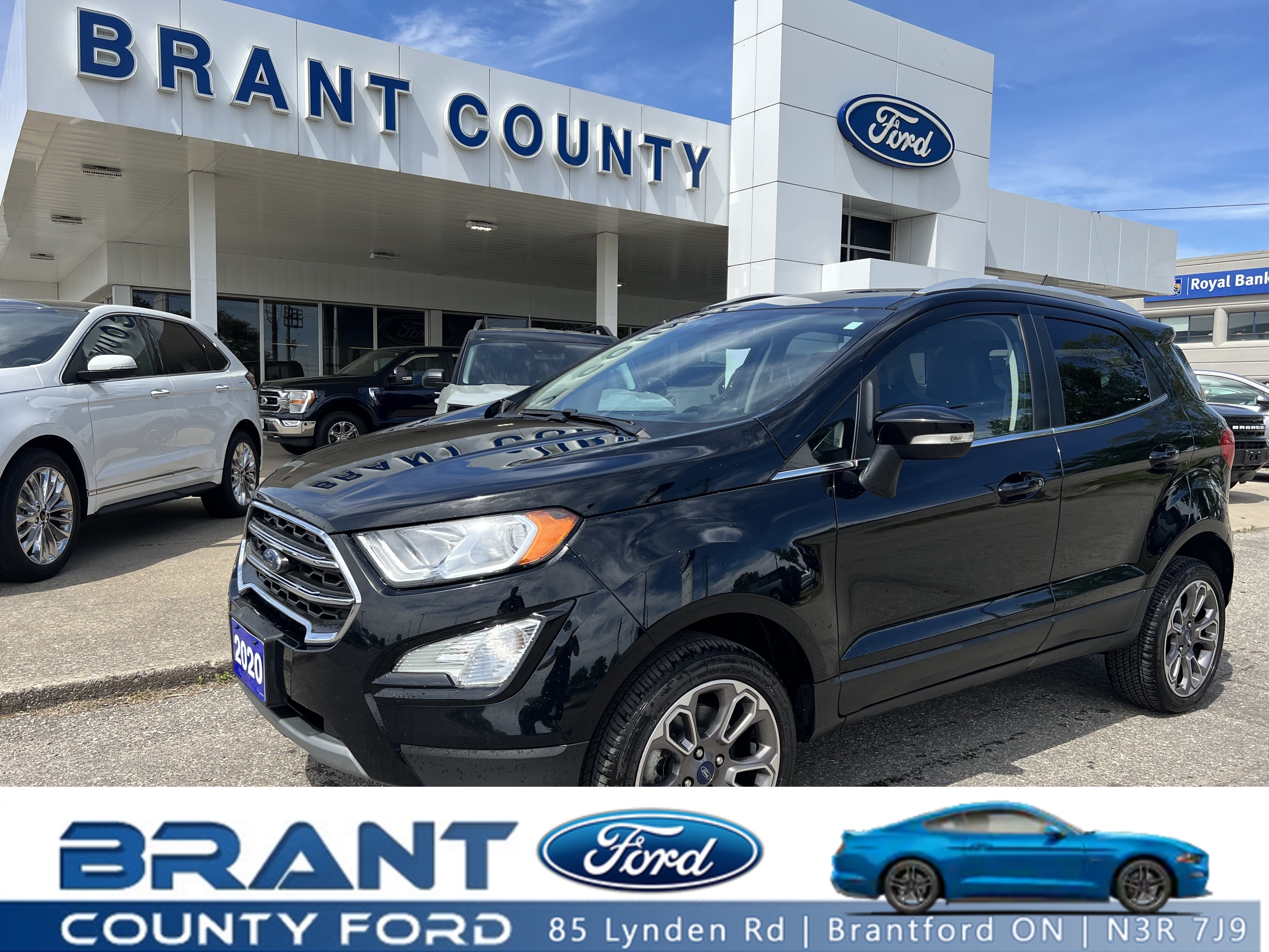2020 Ford EcoSport Titanium 4WD moon roof navigation great commuter 