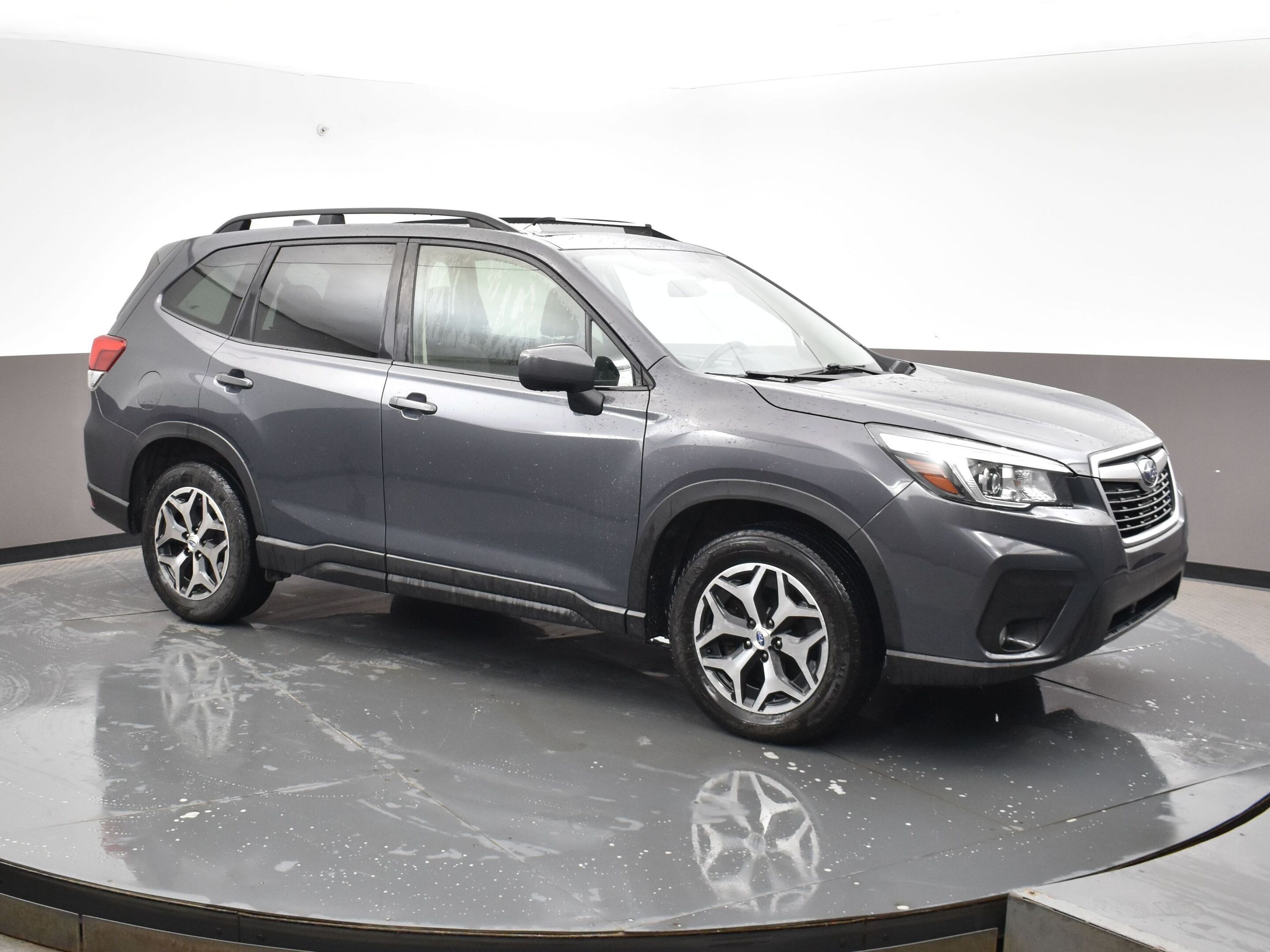 2020 Subaru Forester TOURING AWD W/ MOONROOF, HEATED SEATS, POWER REAR 