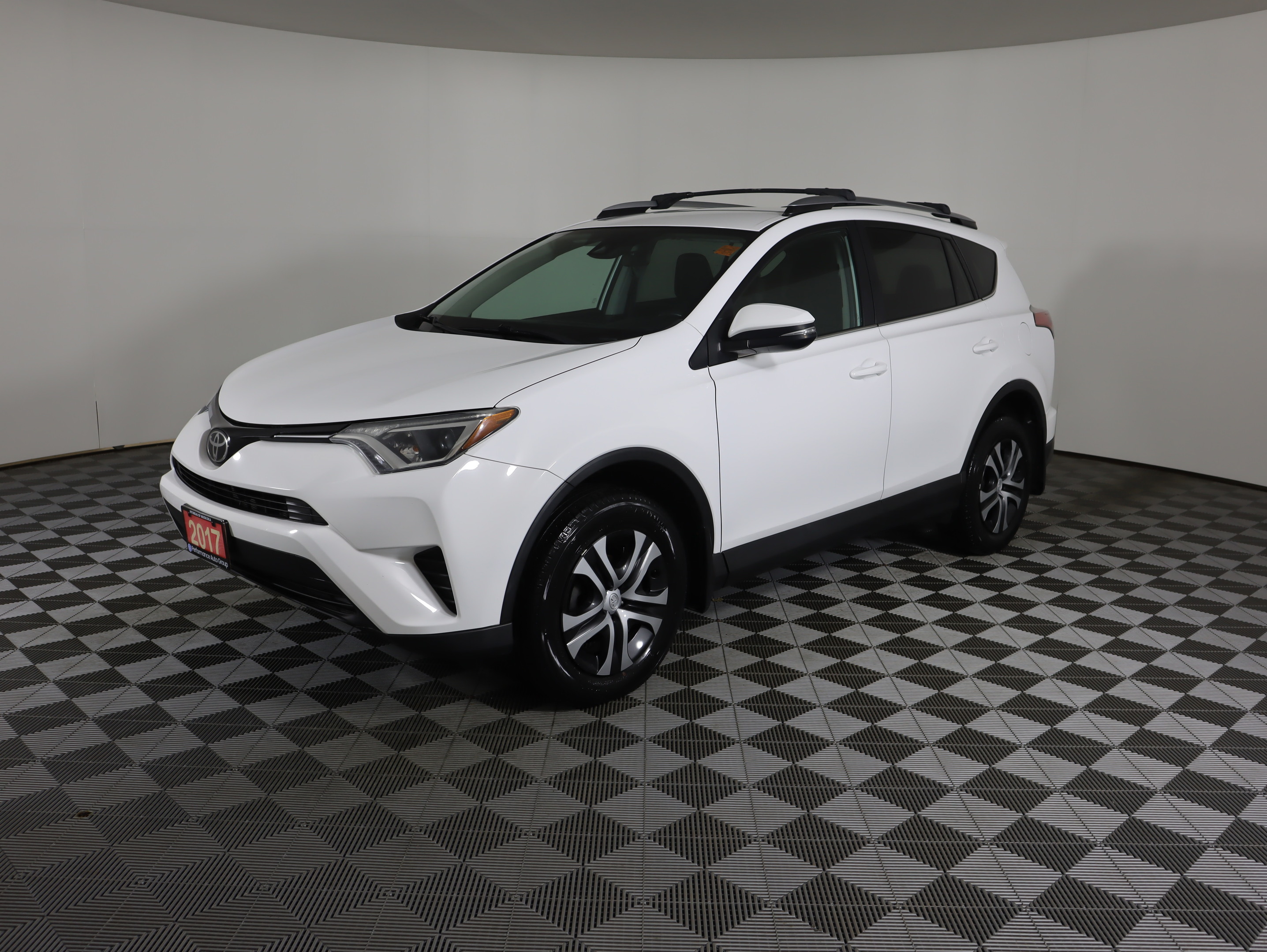 2017 Toyota RAV4 LE | AWD | KEYLESS ENTRY | VOICE RECOGNITION 