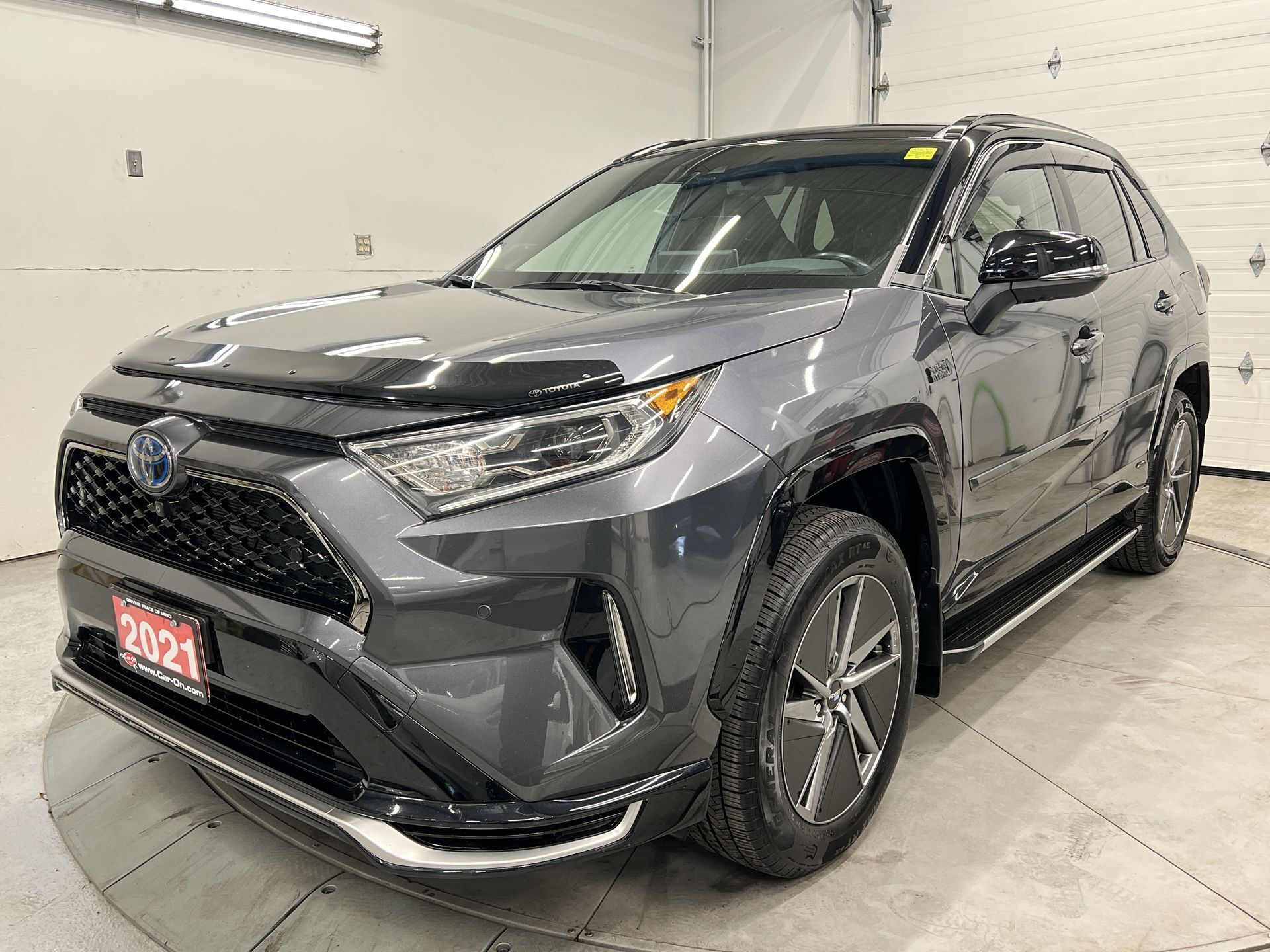 2021 Toyota RAV4 Prime Plug-In Hybrid XSE TECH AWD | PANO ROOF | LEATHER