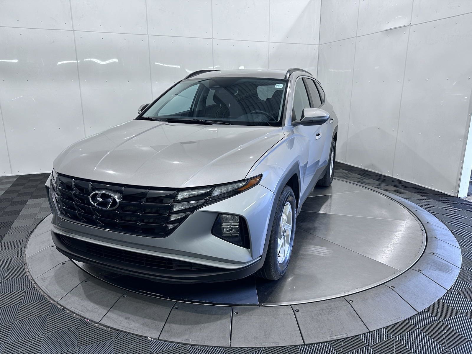 2022 Hyundai Tucson Preferred I Reverse Cam I Heated Seats