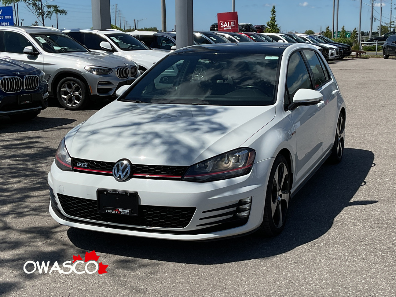 2015 Volkswagen Golf GTI 2.0L Great On Fuel! Fun To Drive! Ready For You!