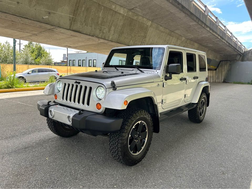 2012 Jeep WRANGLER UNLIMITED 4WD 4dr Altitude -Ltd Avail-
