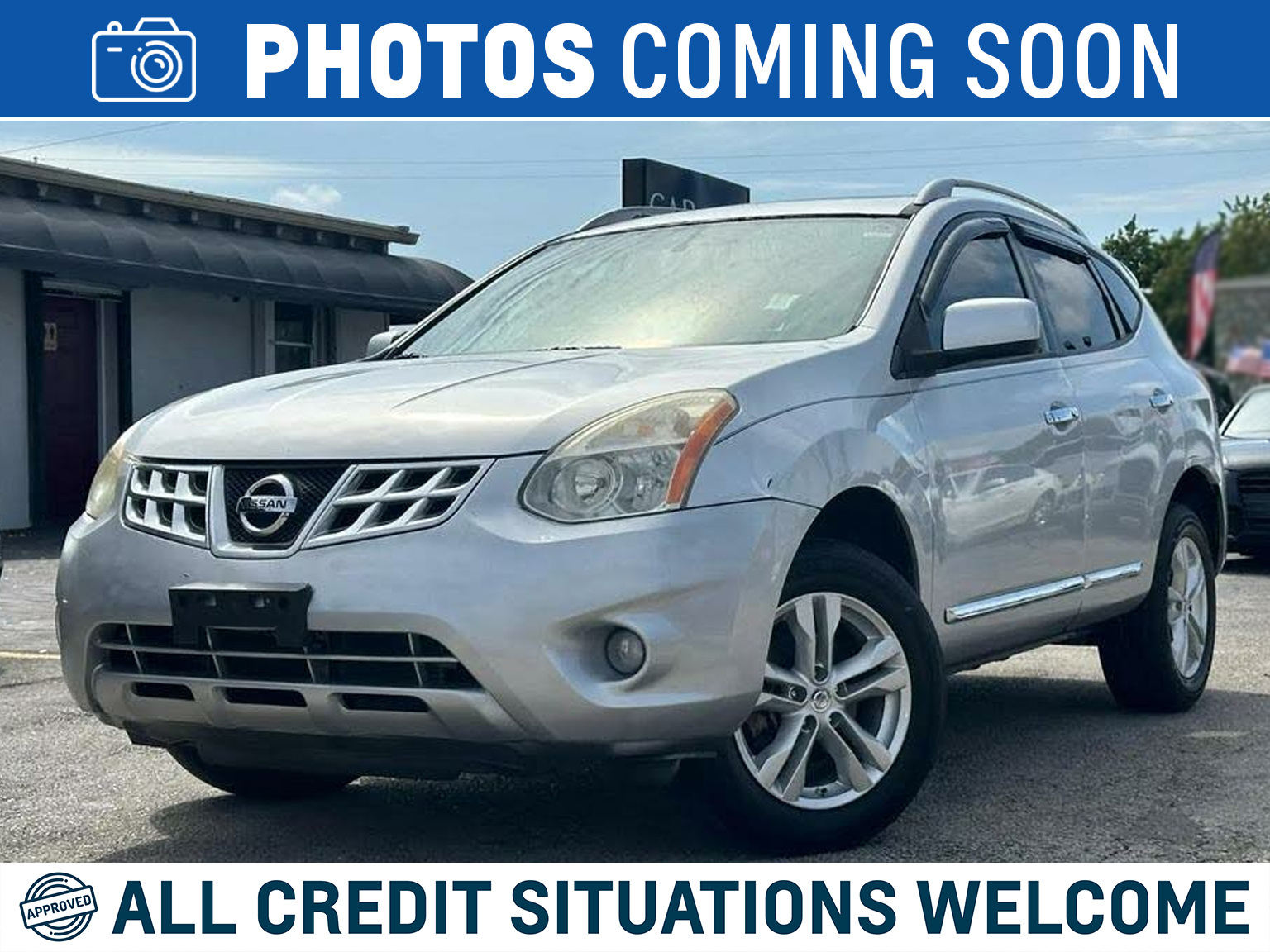 2012 Nissan Rogue AWD, LEATHER, ROOF, BACK UP CAMERA. ONLY 54,000KMS