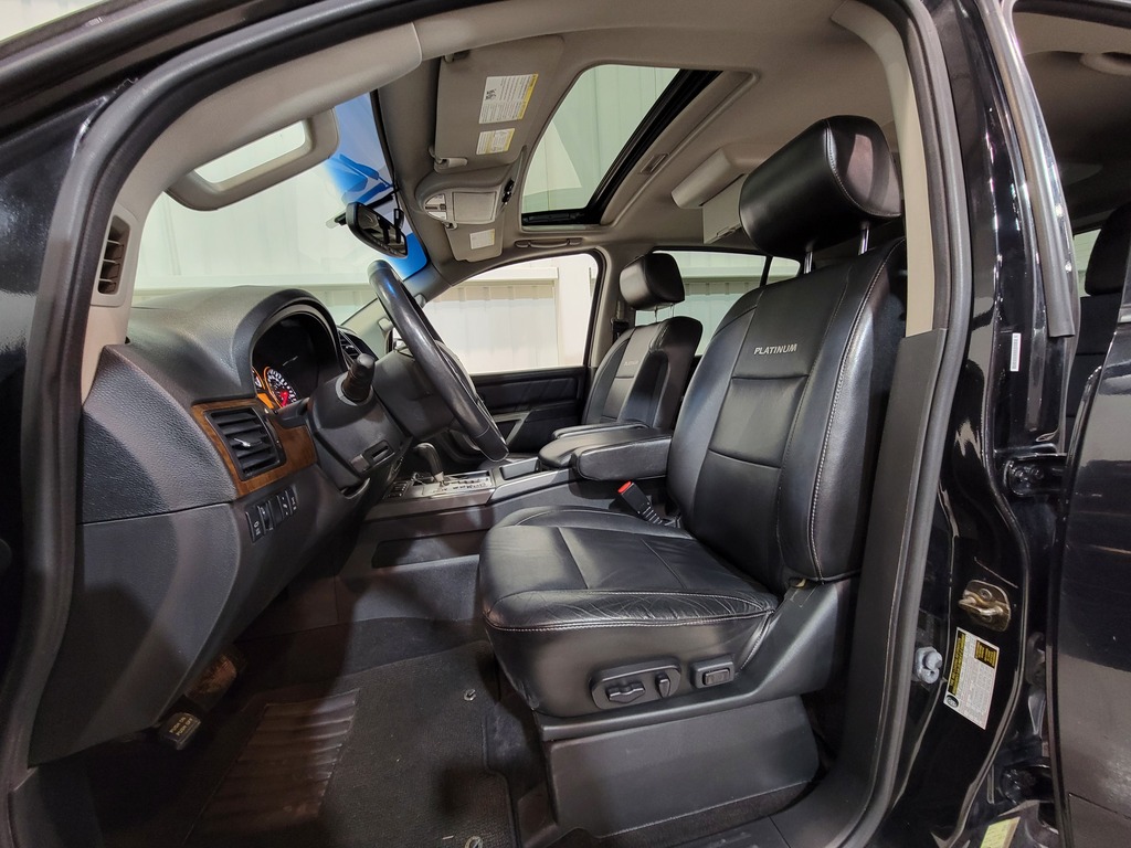 Nissan Armada 2015