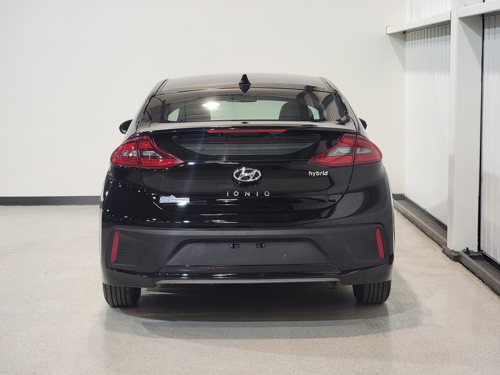 Hyundai Ioniq Hybrid 2018