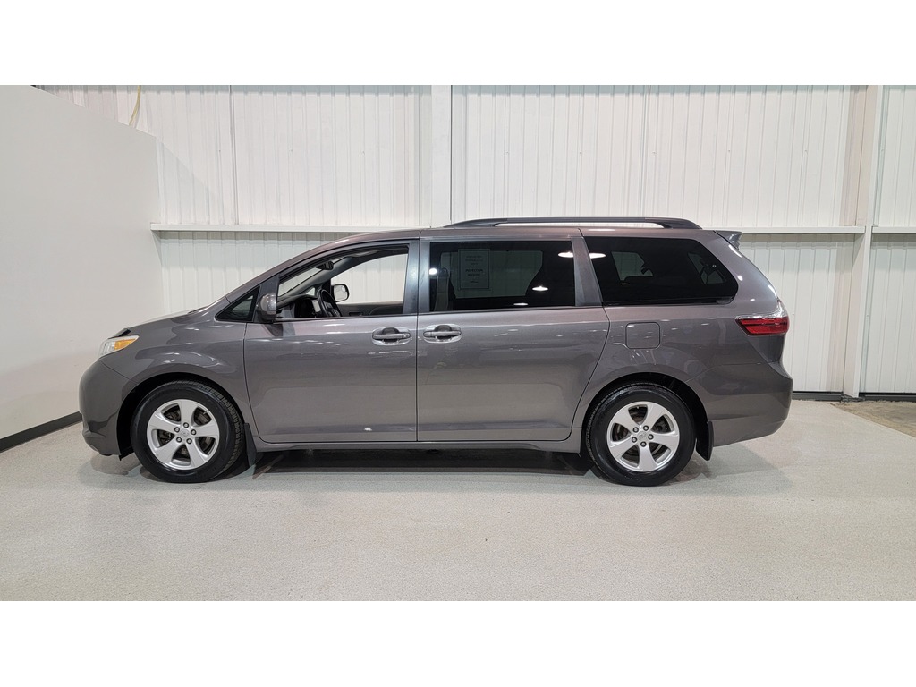 Toyota Sienna 2017