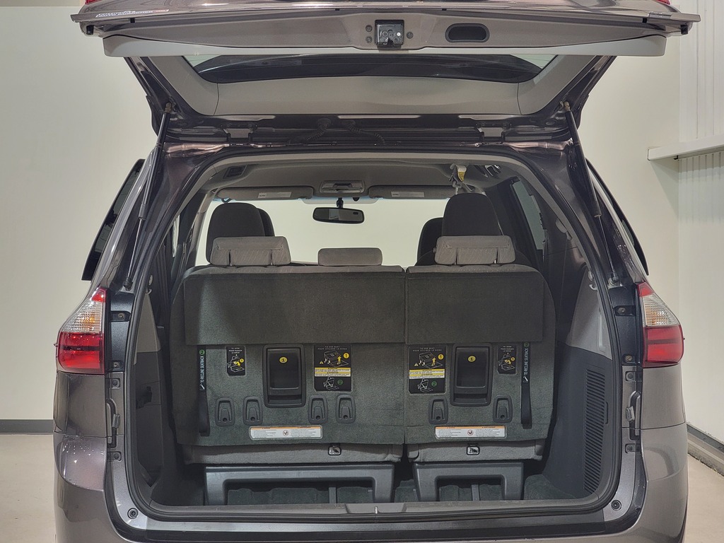 Toyota Sienna 2017