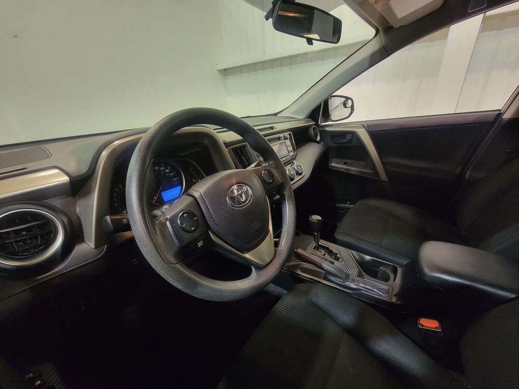 Toyota RAV4 2015