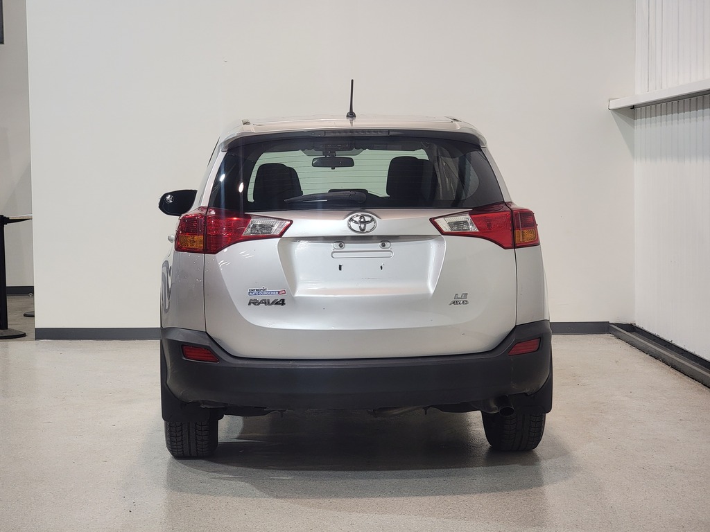 Toyota RAV4 2015