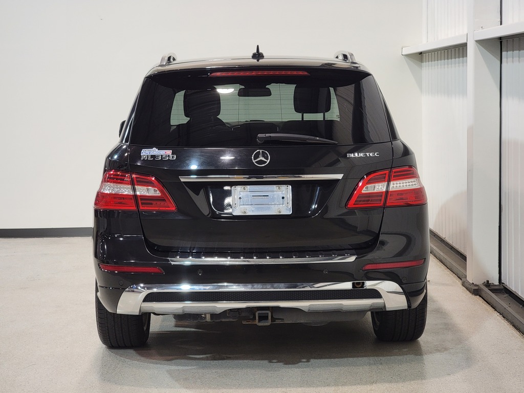 Mercedes-Benz M-Class 2014