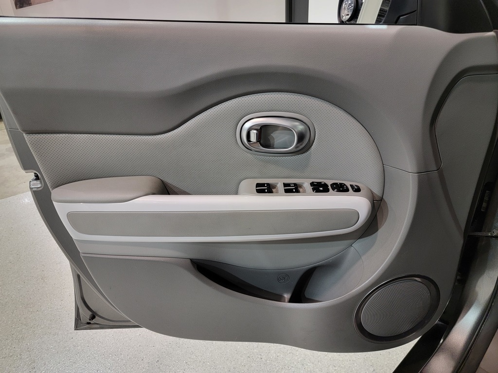 Kia Soul EV 2019