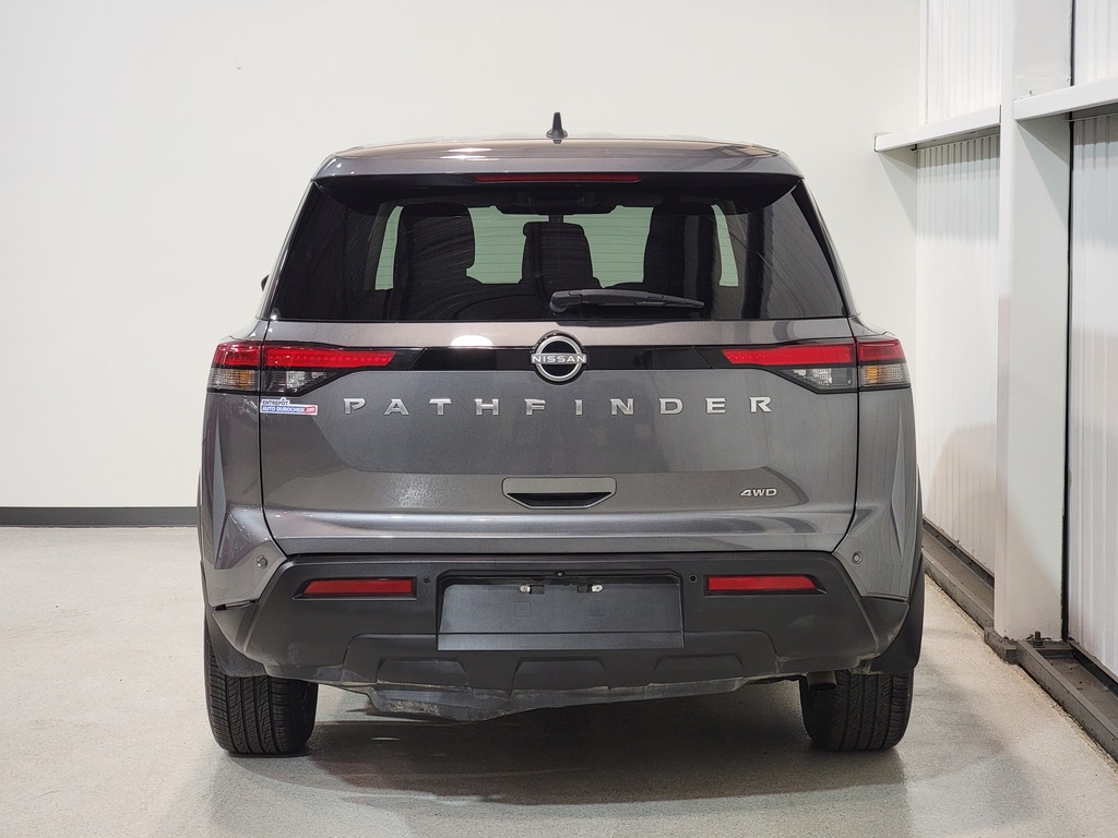 Nissan Pathfinder 2023