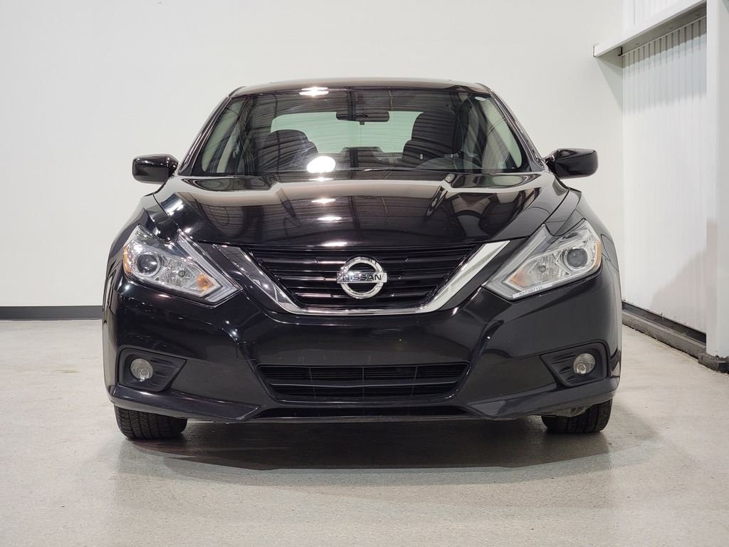 Nissan Altima 2018