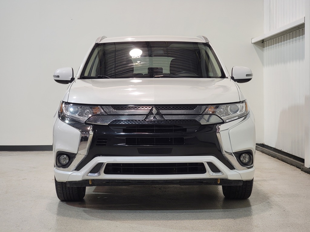 Mitsubishi Outlander PHEV 2020