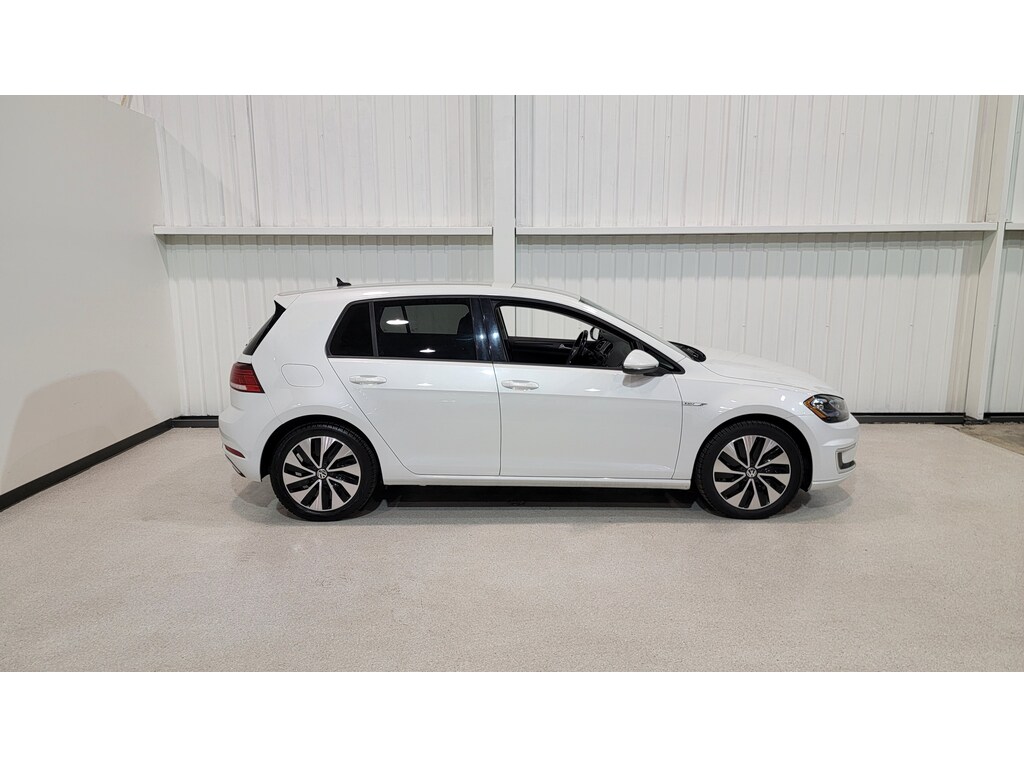 Volkswagen E-Golf 2017