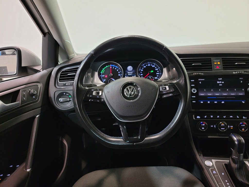 Volkswagen E-Golf 2017