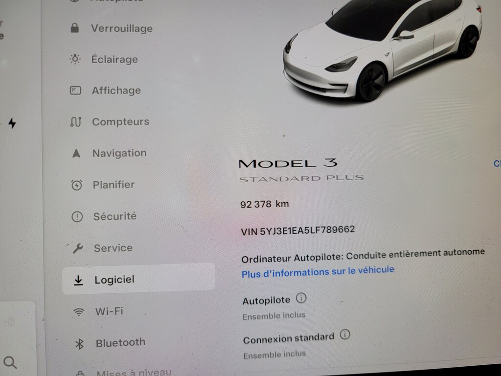 Tesla Model 3 2020