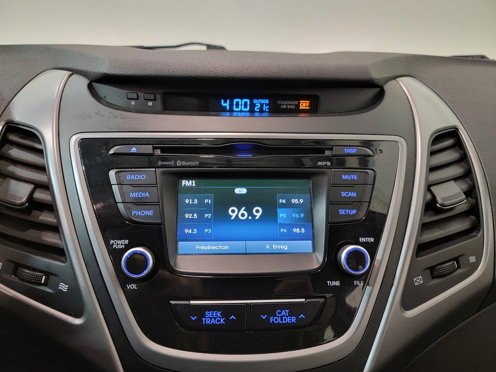 Hyundai Elantra 2016