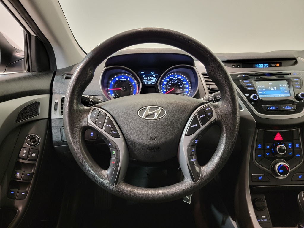 Hyundai Elantra 2016