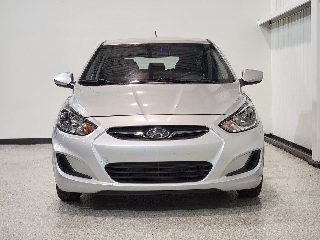 Hyundai Accent 2013