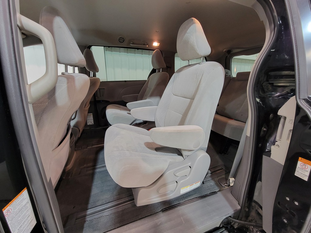 Toyota Sienna 2015