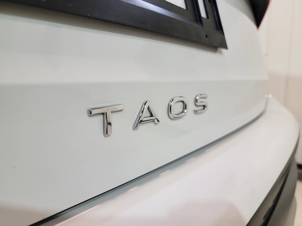 Volkswagen Taos 2022