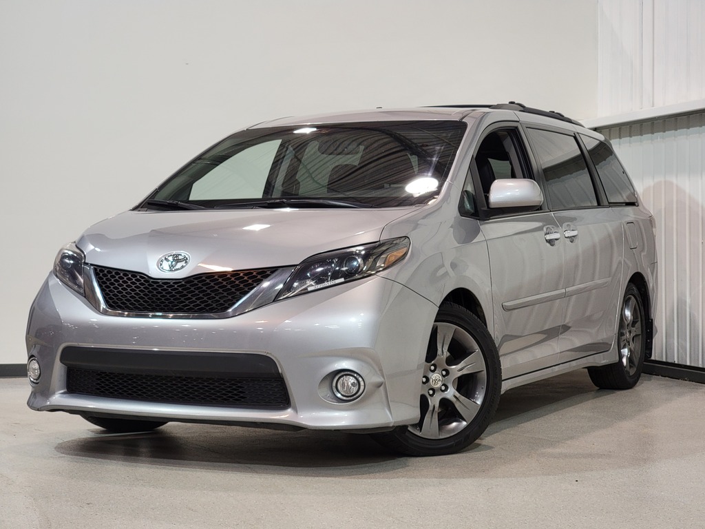 Toyota Sienna 2015