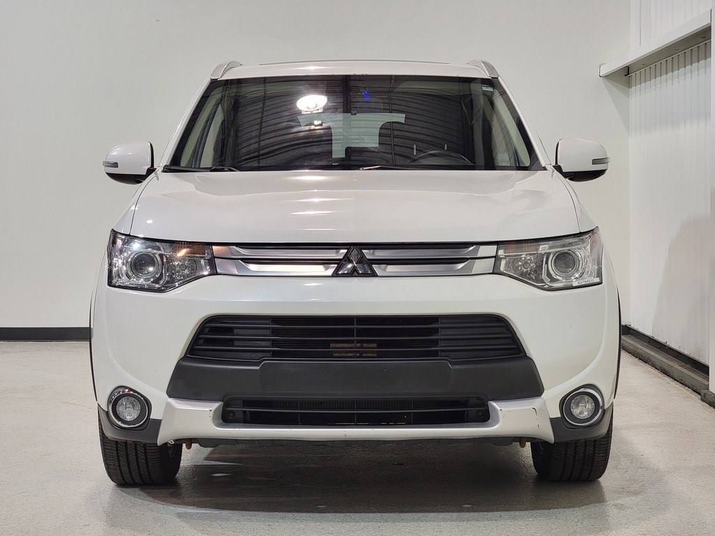 Mitsubishi Outlander 2015