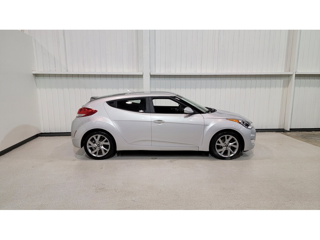 Hyundai Veloster 2016