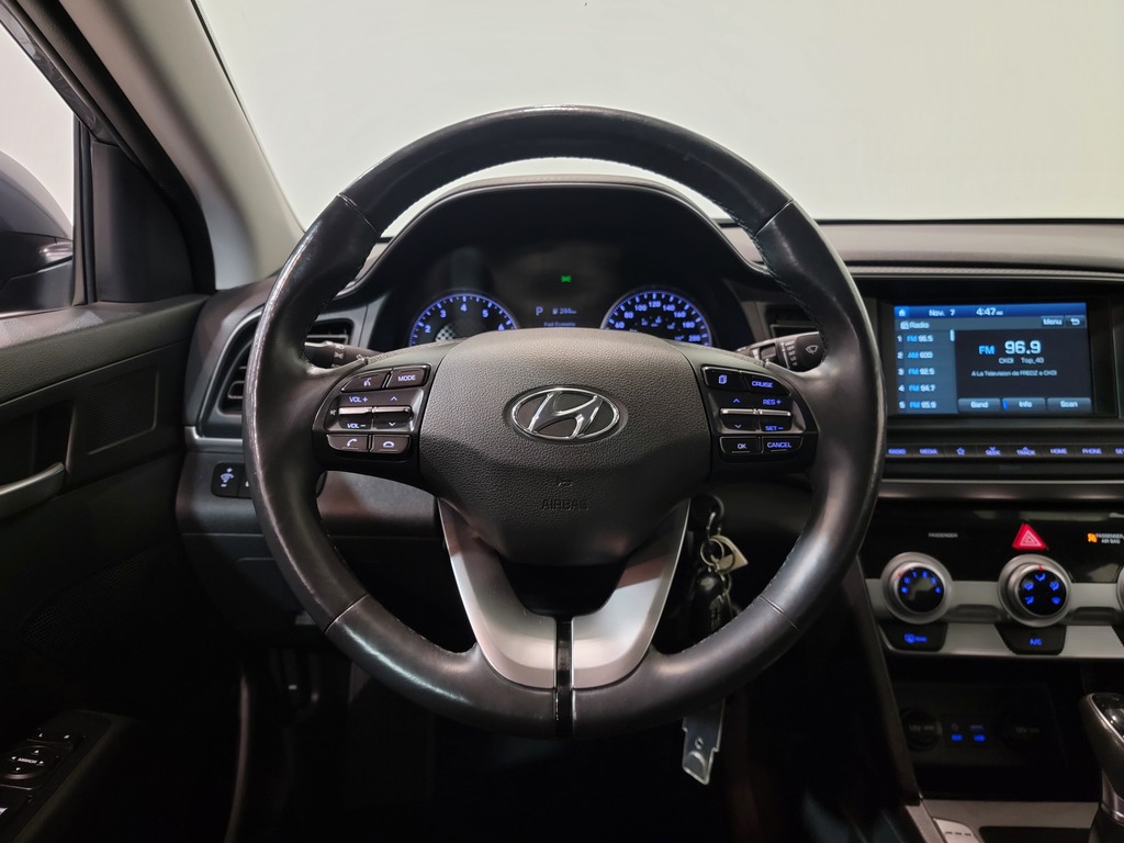 Hyundai Elantra 2019