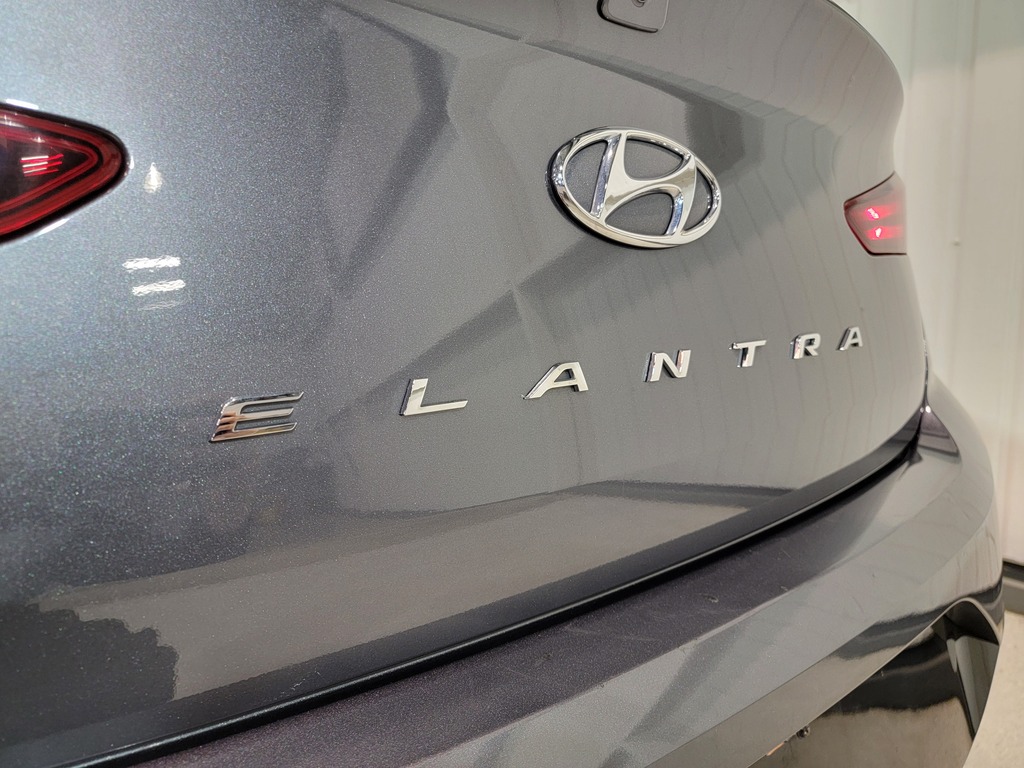 Hyundai Elantra 2019